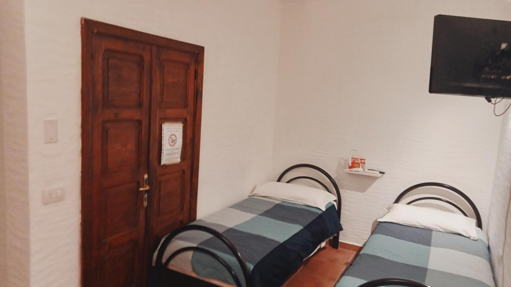 Il Terrazzino Iglesias Bed & Breakfast Luaran gambar