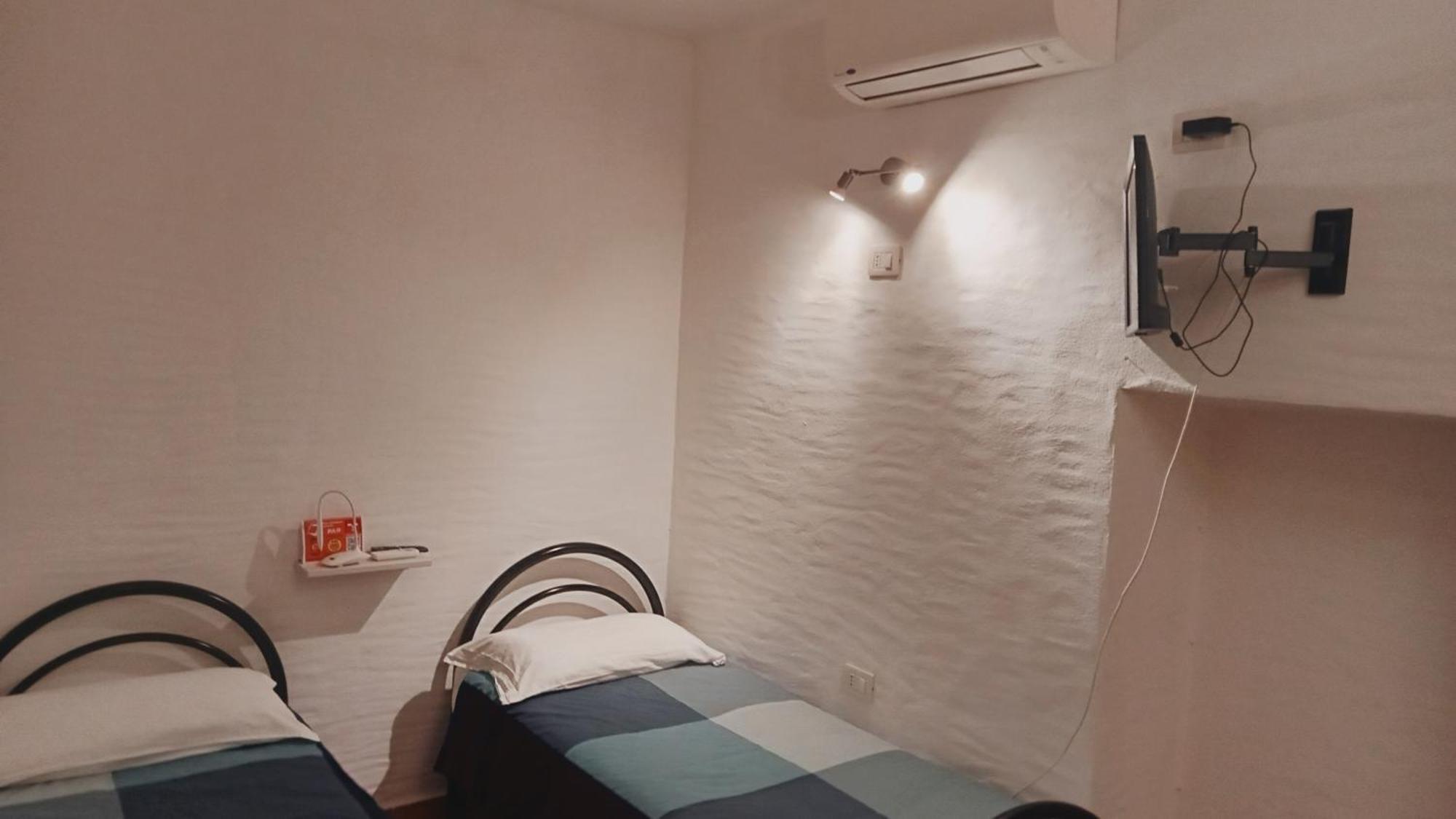 Il Terrazzino Iglesias Bed & Breakfast Luaran gambar