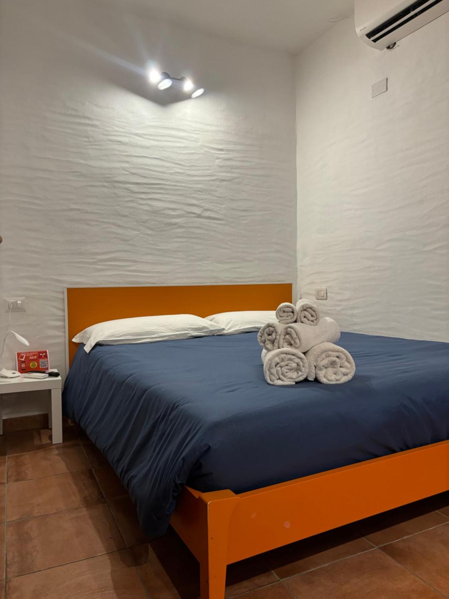 Il Terrazzino Iglesias Bed & Breakfast Luaran gambar