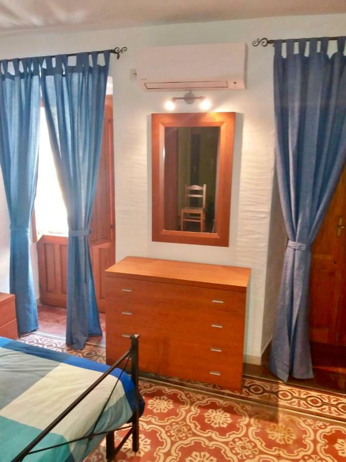 Il Terrazzino Iglesias Bed & Breakfast Luaran gambar