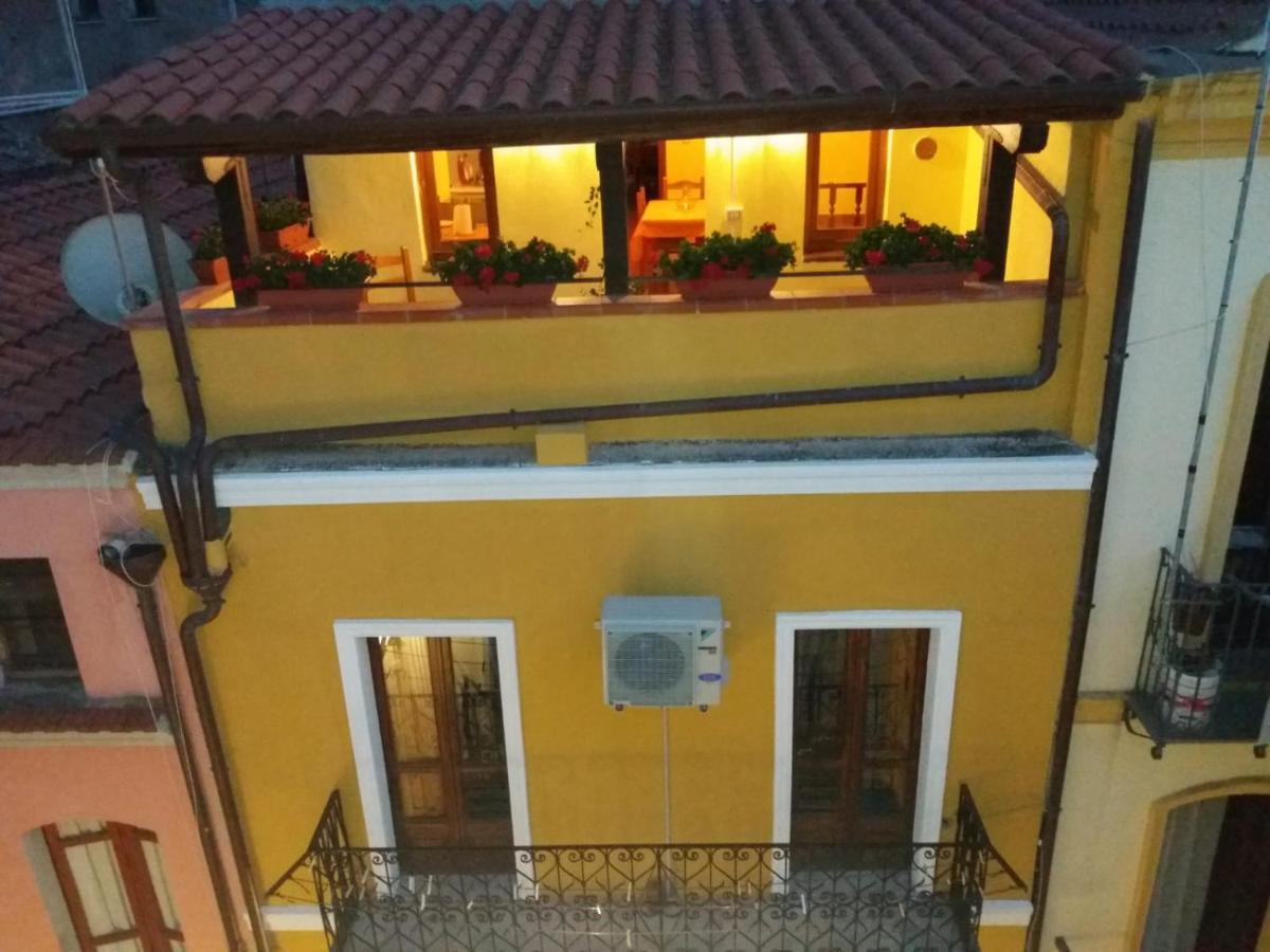 Il Terrazzino Iglesias Bed & Breakfast Luaran gambar
